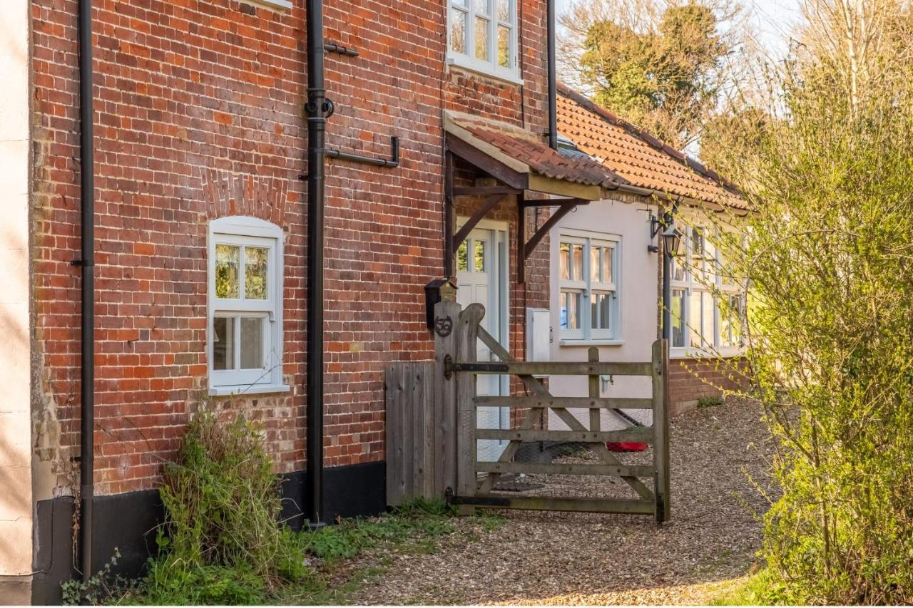 Pink End Villa North Creake Exterior photo